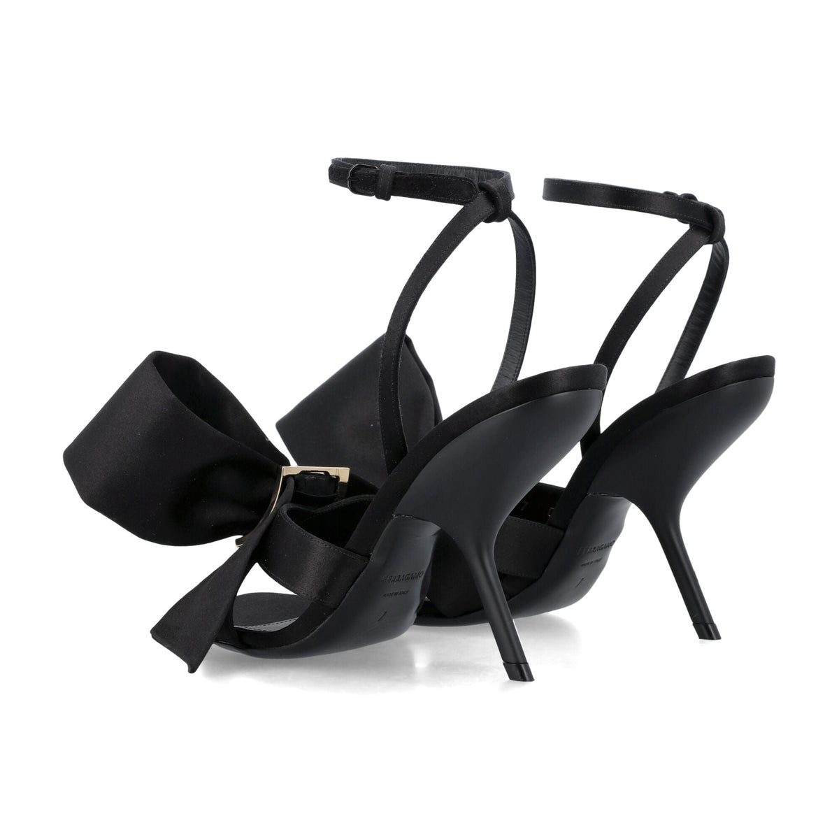 SANDAL WITH ASYMMETRIC BOW