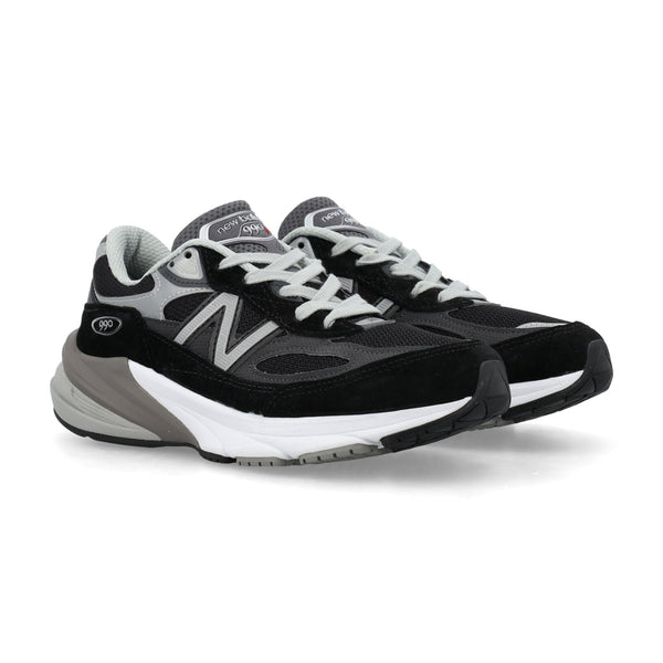 990V6 WOMAN