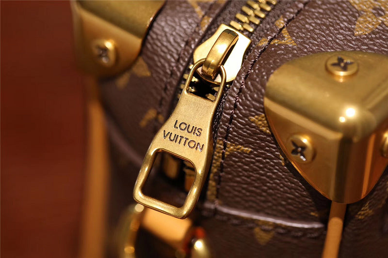 I W Fashion Lu-Vi bags - 10151