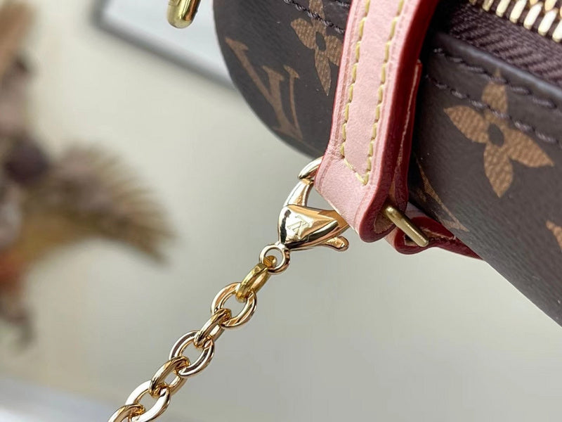 I W Fashion Lu-Vi bags - 17137