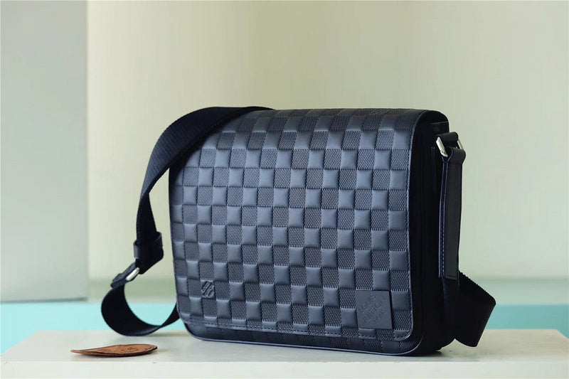 I W Fashion Lu-Vi bags - 10315
