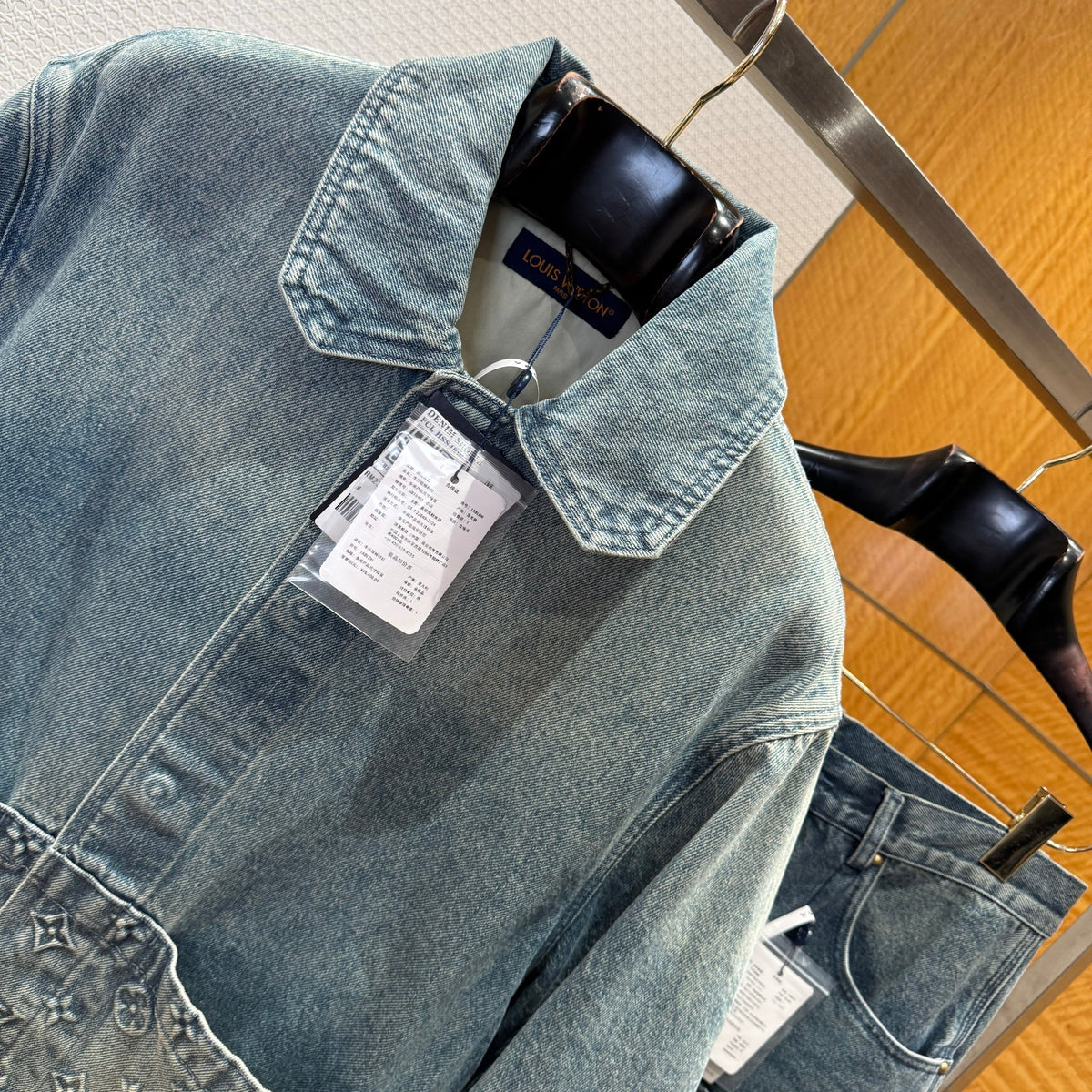 LOU DENIM SHIRT