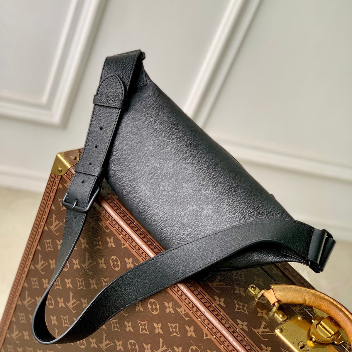 LOU RUSH BUMBAG