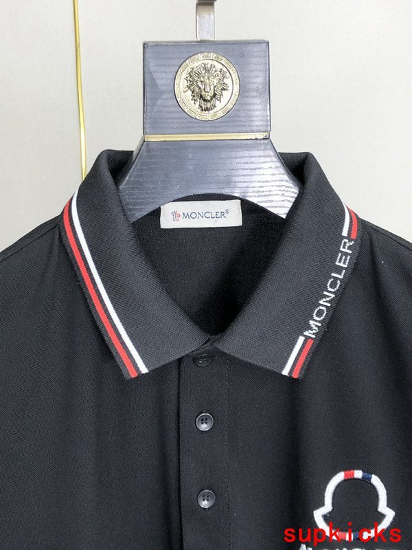 Moncler Luxury Cloth