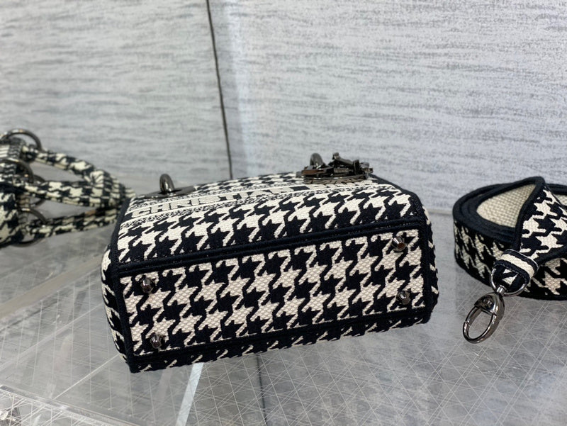 ENT - DOR Bags - 476