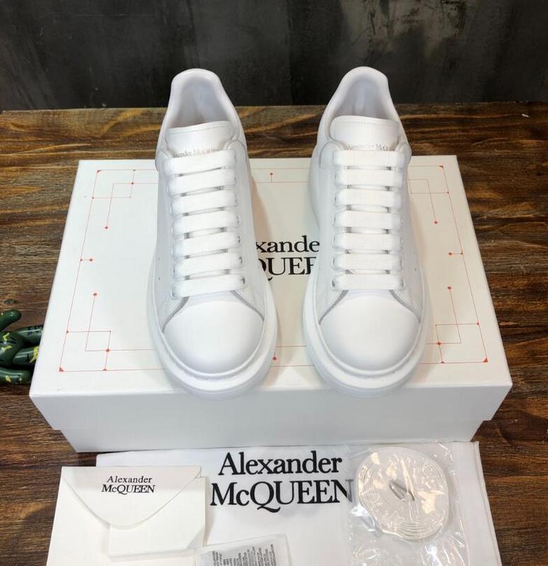 Mila's Edit - AQ Men SHoes - 400