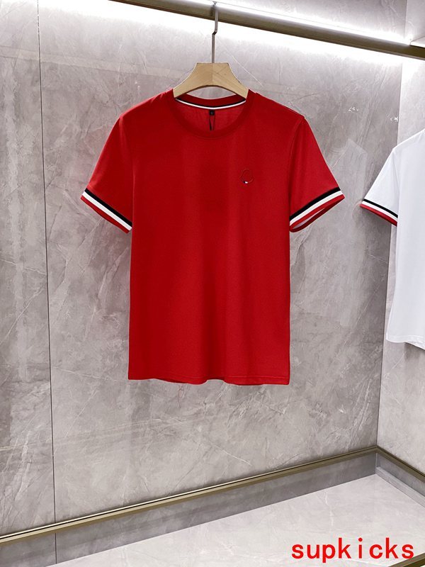 Moncler Luxury Cloth