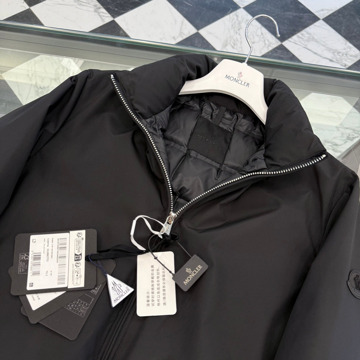 MONC LUSERNA JACKET
