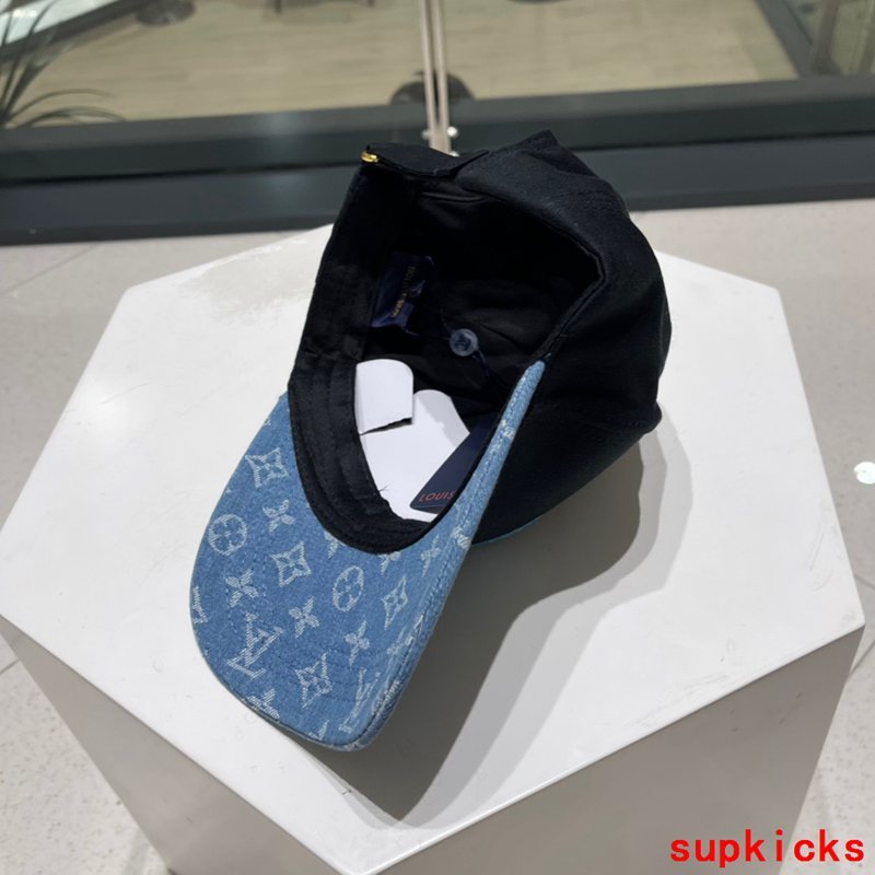 Louis Vuitton Luxury Cap