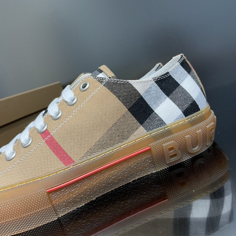 Burberry Luxury Shoes