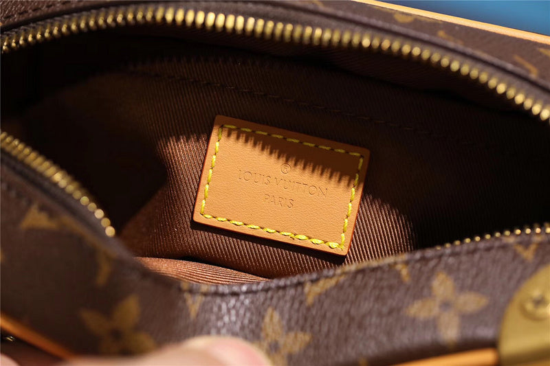 I W Fashion Lu-Vi bags - 10151