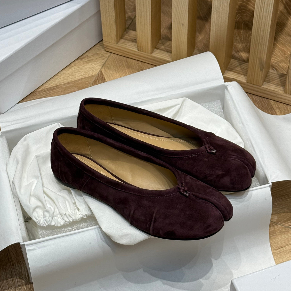 MAISON M TABI BALLET FLATS