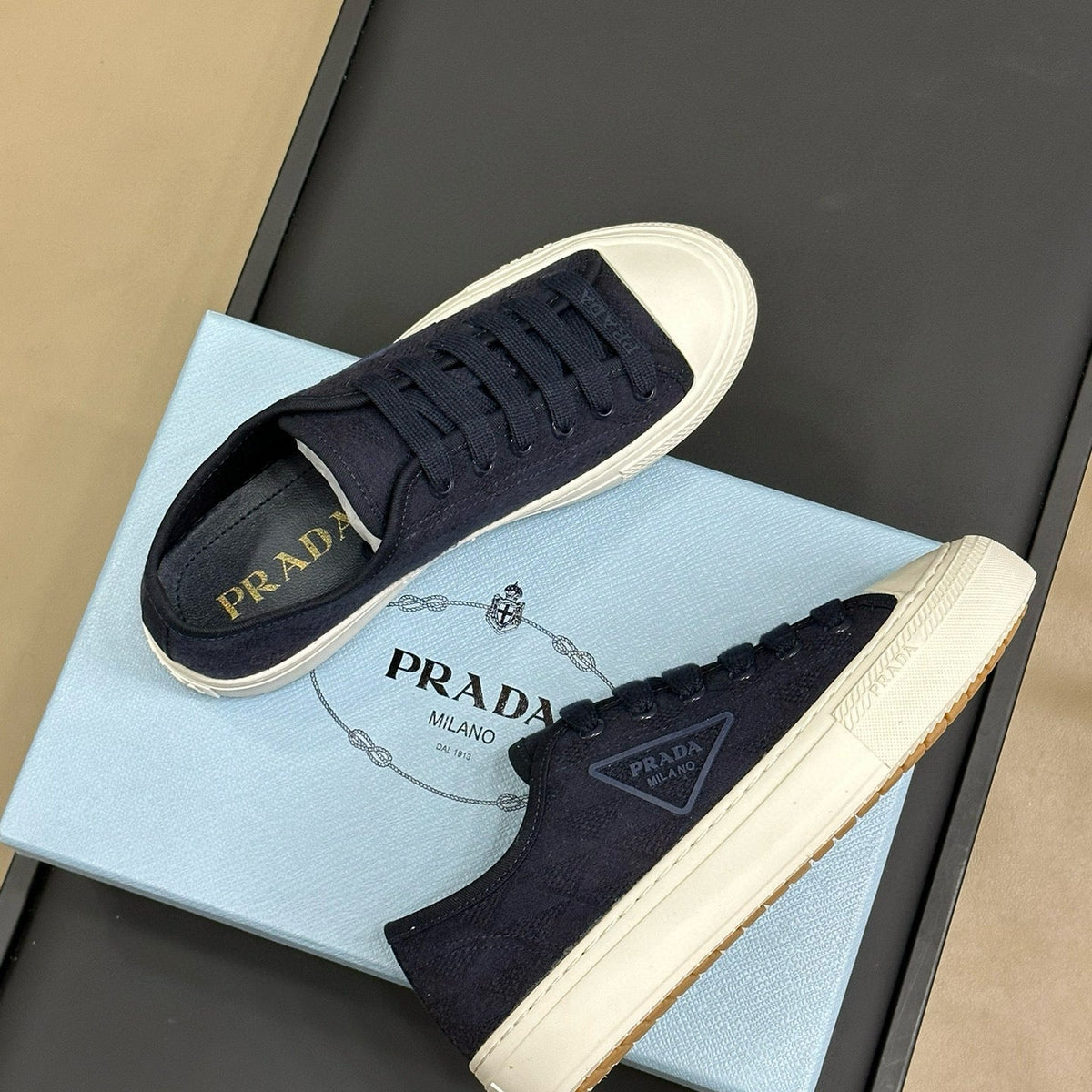 PD SNEAKERS