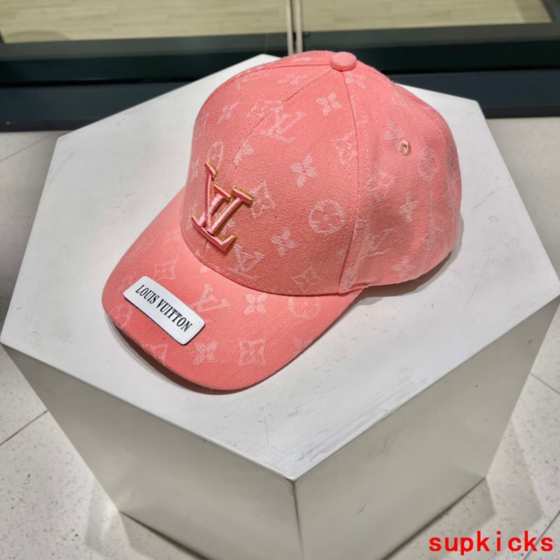 Louis Vuitton Luxury Cap