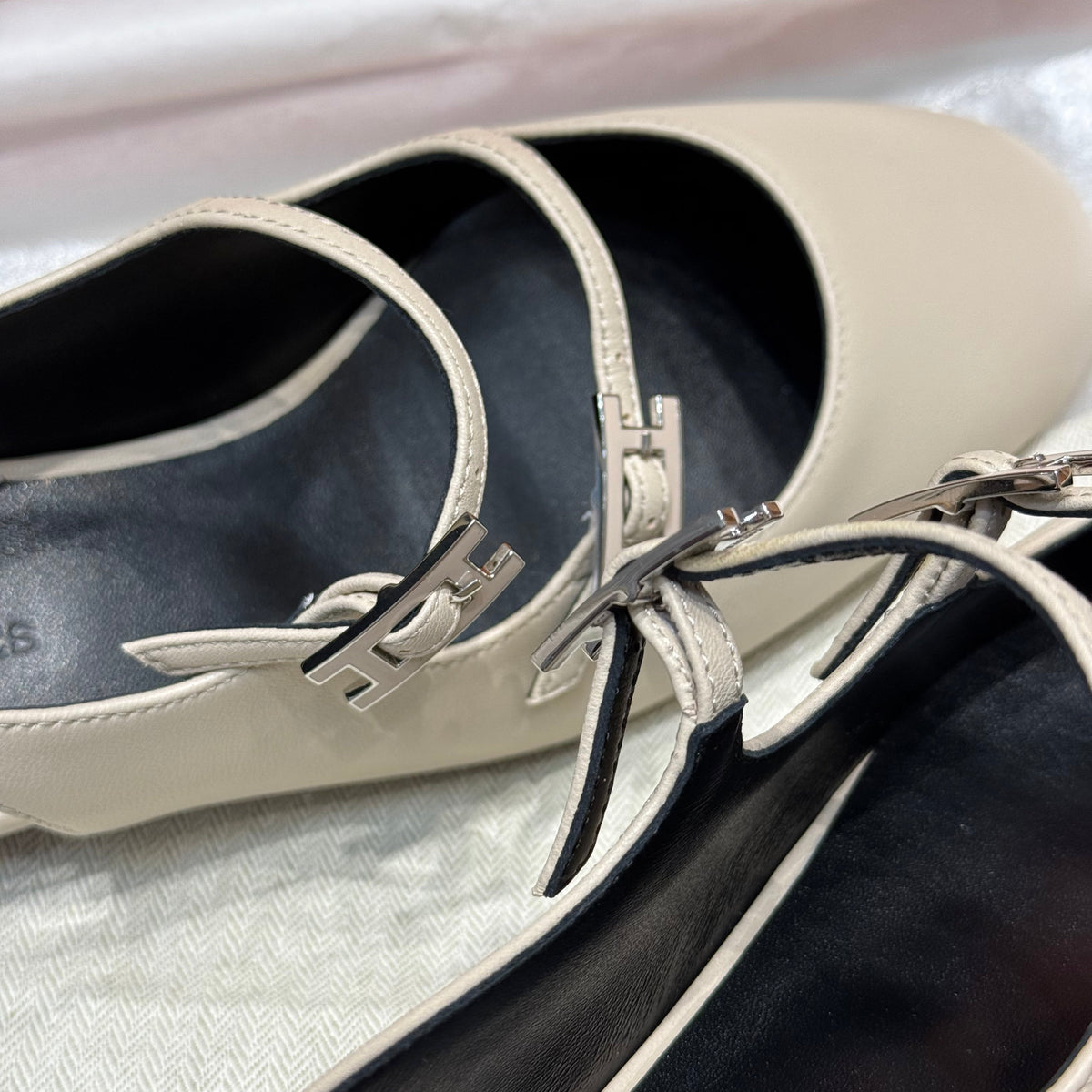 HERM MILA SLINGBACK