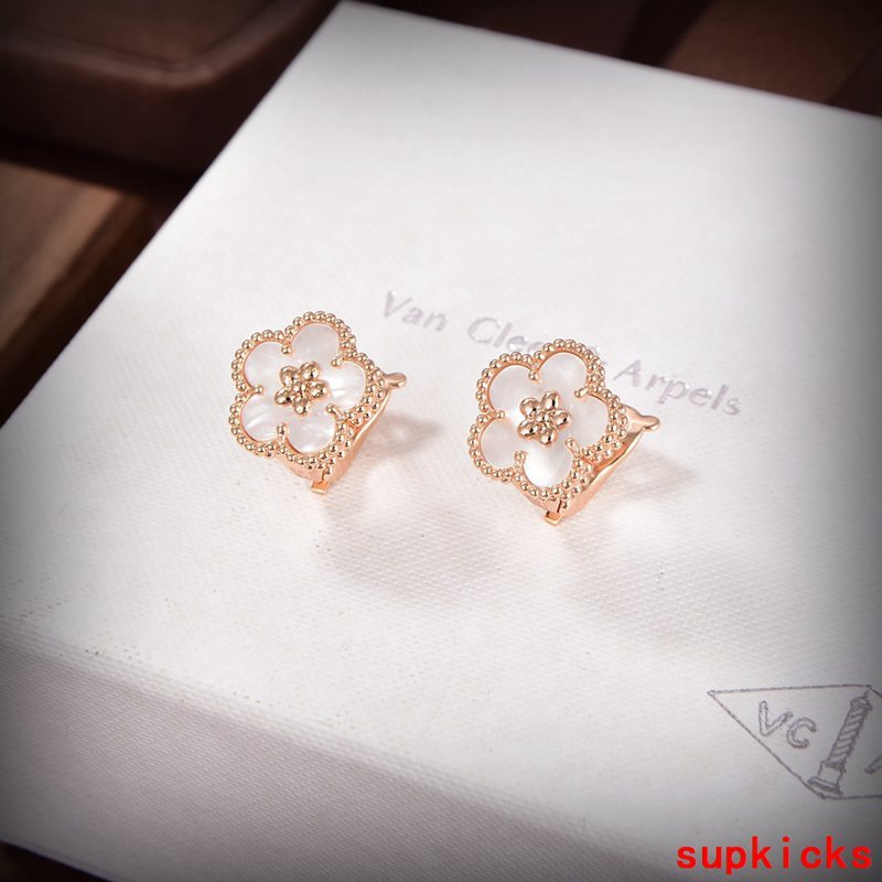Van Cleef & Arples Jewelry