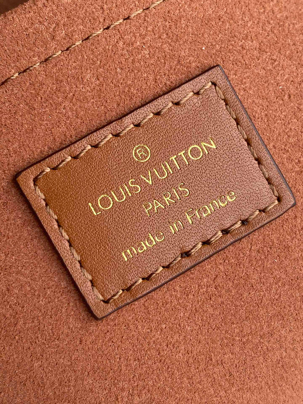 I W Fashion Lu-Vi Bags - 16619