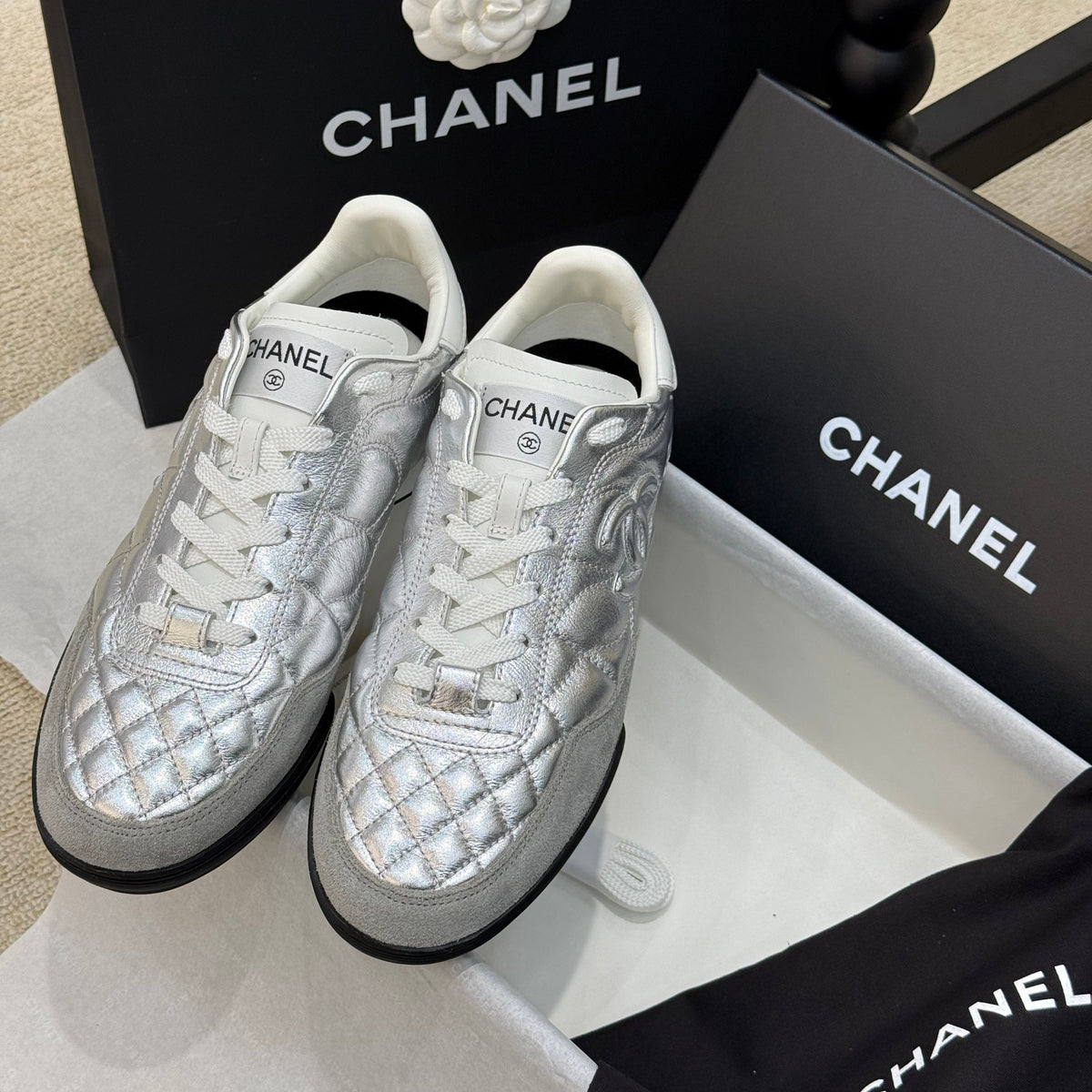 CC SNEAKER