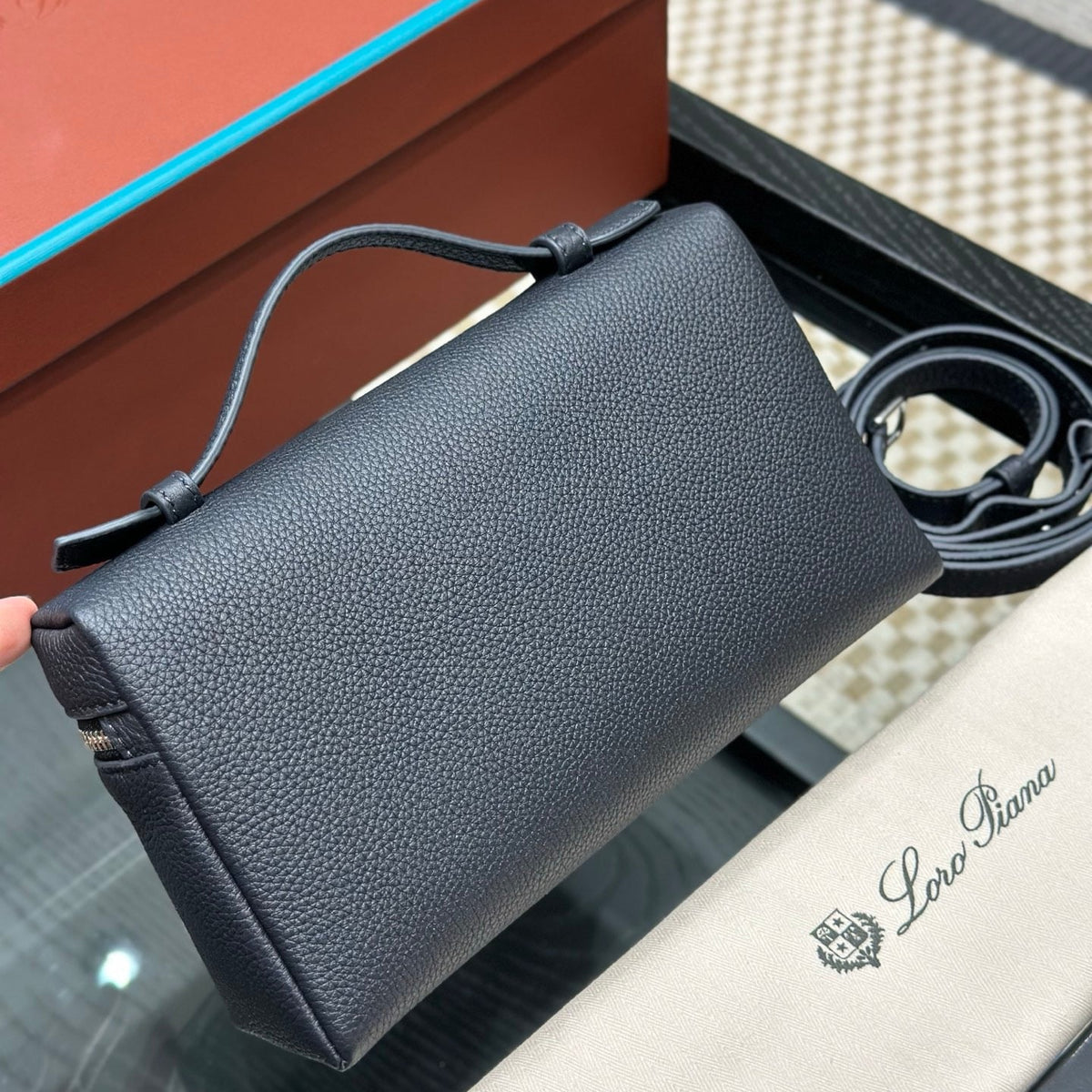 LORO P EXTRA POCKET L19 BAG