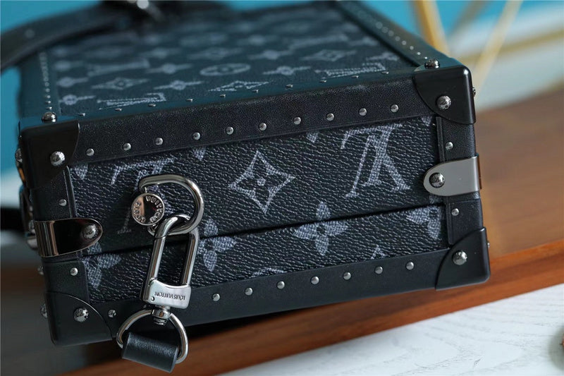 I W Fashion Lu-Vi bags - 10123
