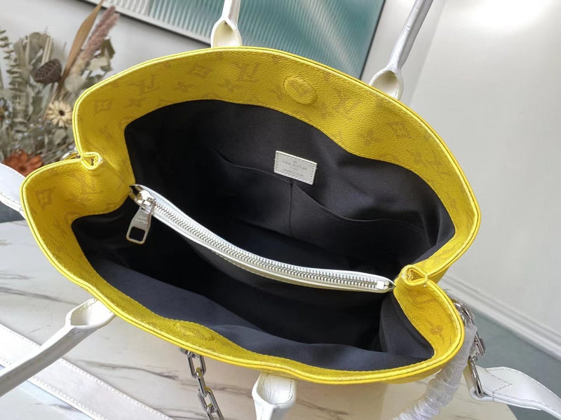 I W Fashion Lu-Vi bags - 17595