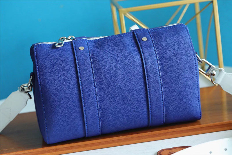 I W Fashion Lu-Vi bags - 11235