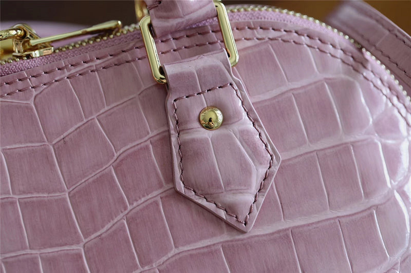I W Fashion Lu-Vi bags - 8290