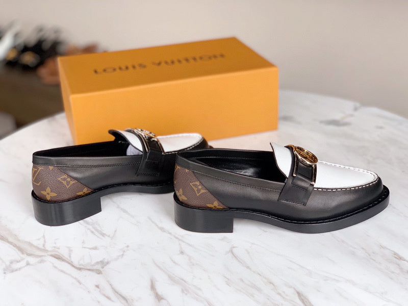 Louis Vuittion Luxury Shoes