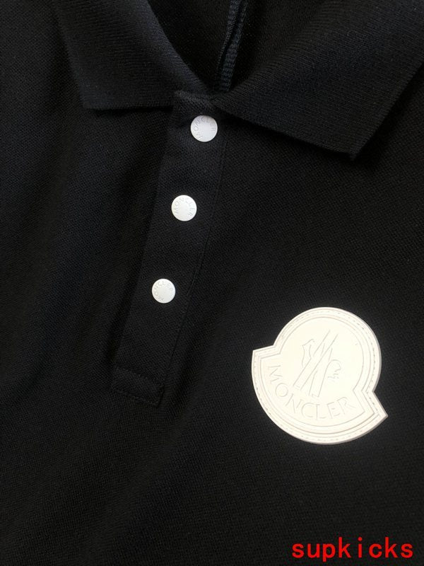 Moncler Luxury Cloth