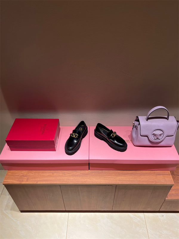 Valentino GARAVANI Luxury Shoes