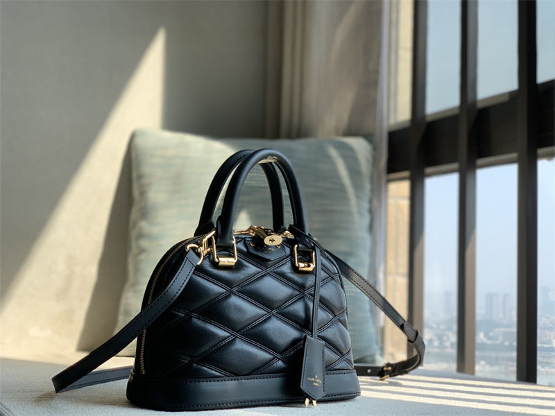 PHA - LOV Bags - 210