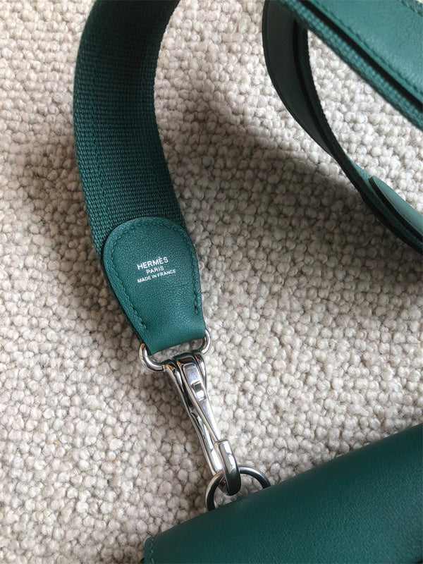 PHA - HMS Bags - 879