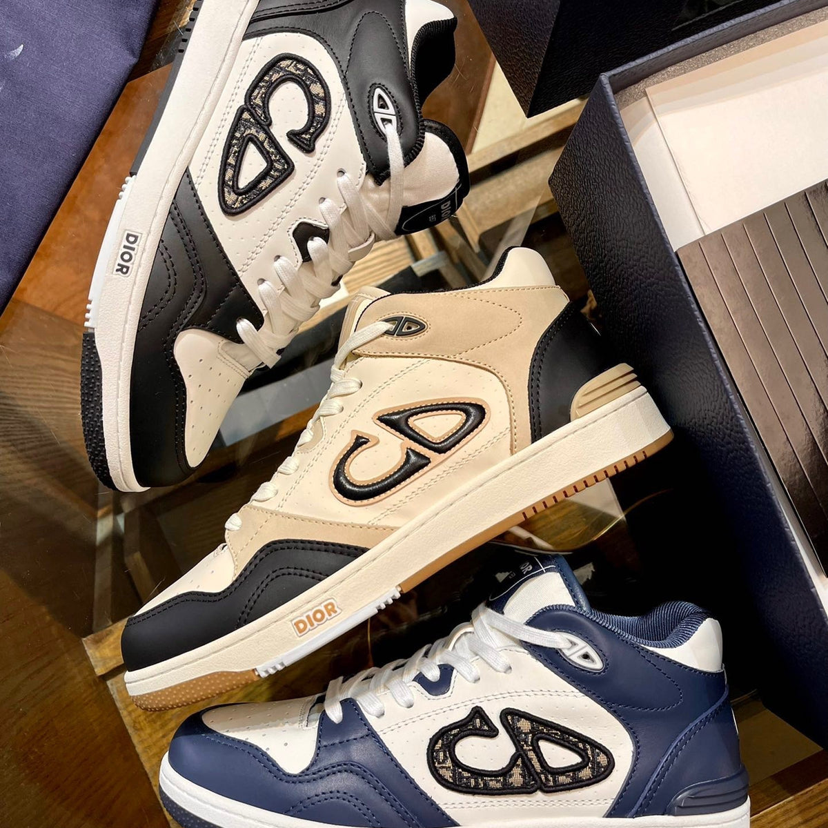 CD B57 SNEAKER