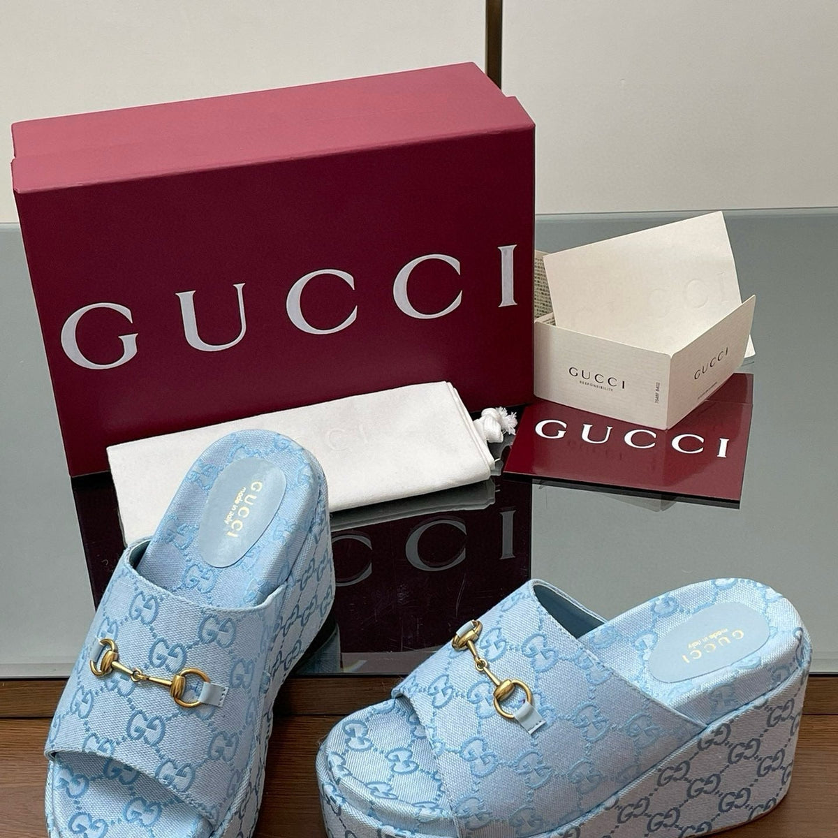 GG WEDGE SANDALS
