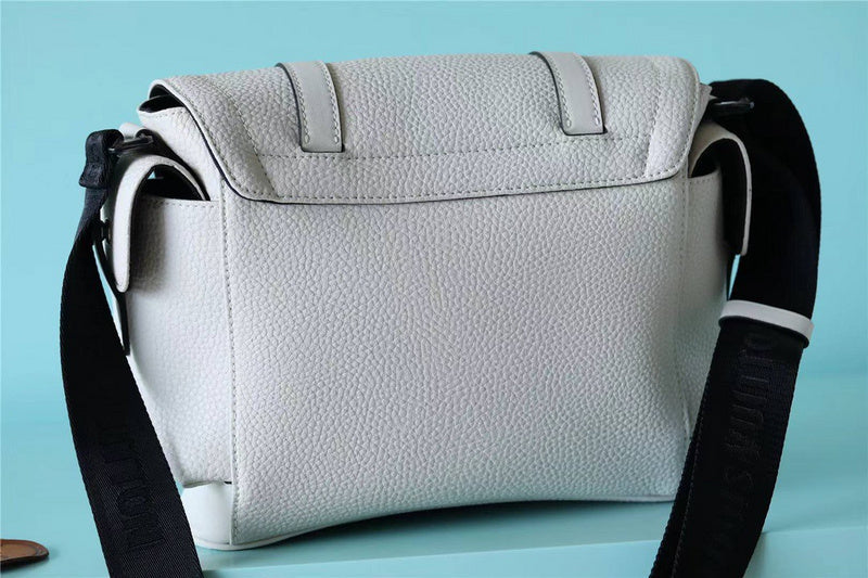I W Fashion Lu-Vi bags - 10080