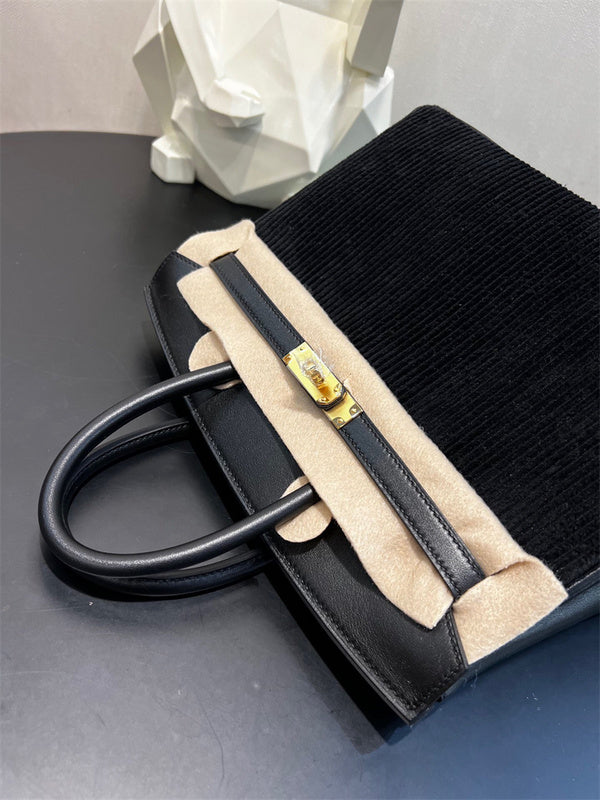 PHA - HMS Bags - 717