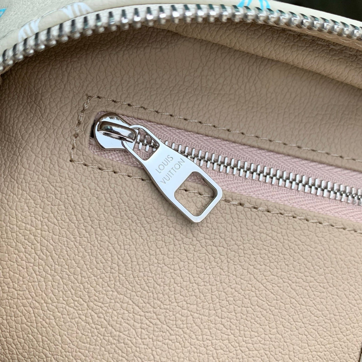 LOU DOPP KIT TOILETRY BAG