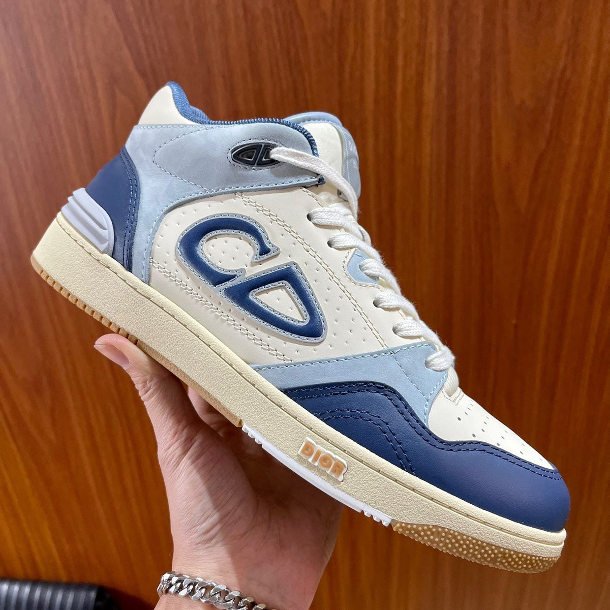 CD B57 SNEAKER