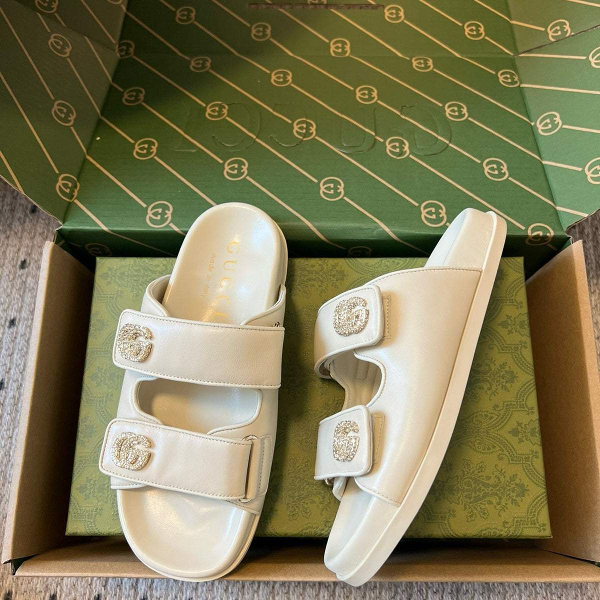 GG SANDALS