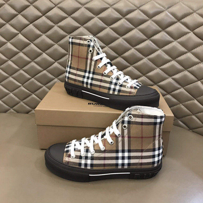 Burberry Luxury Shoes