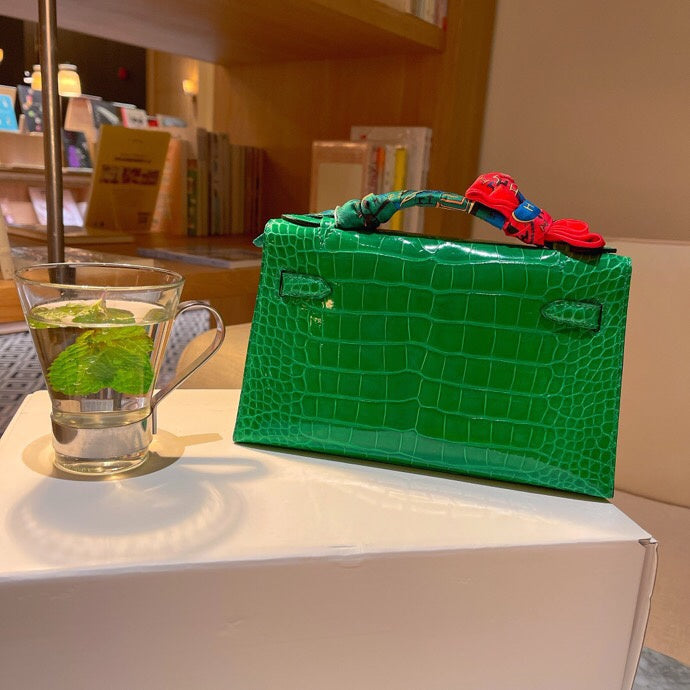 PHA - HMS Bags - 2261