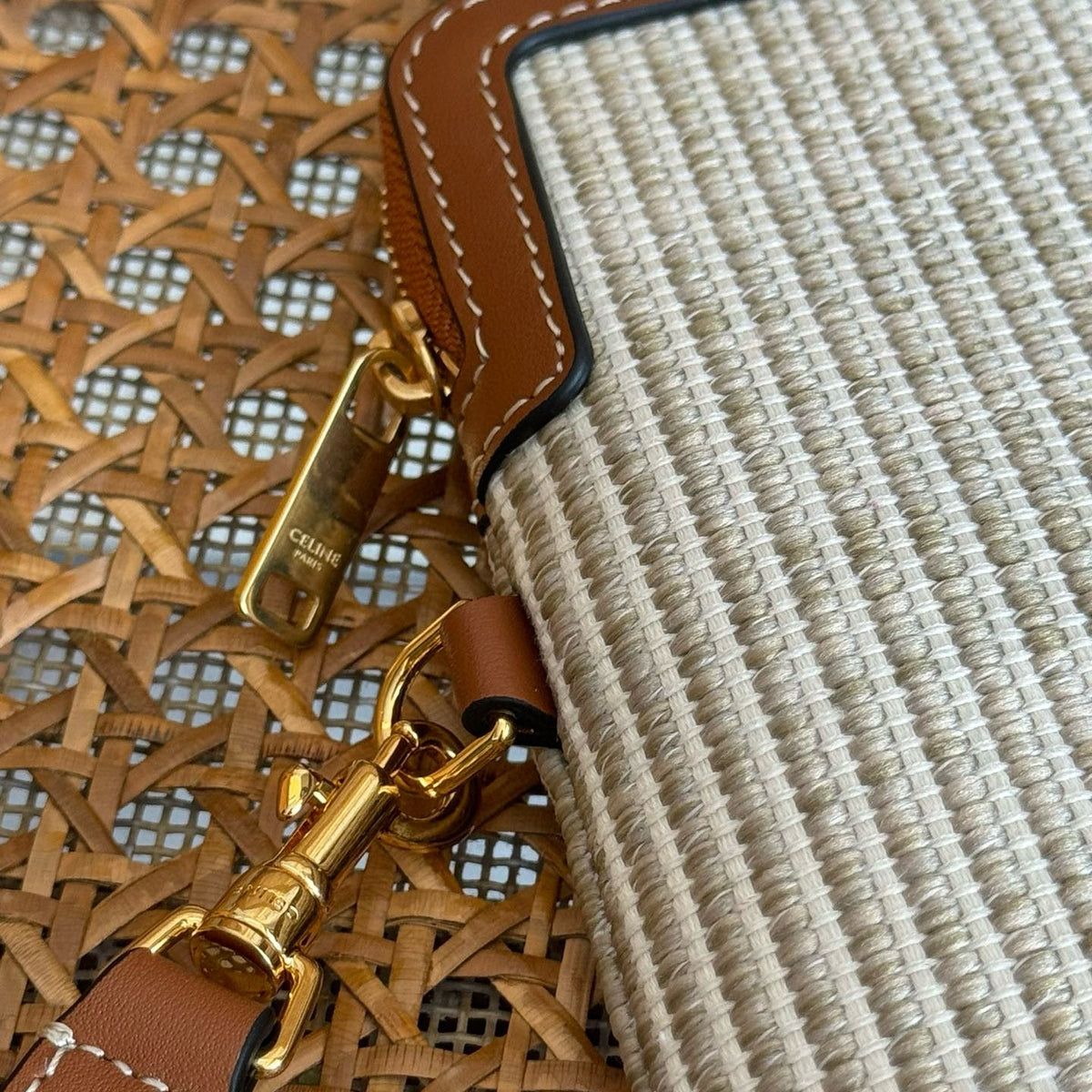 CEL SMALL POUCH WITH STRAP