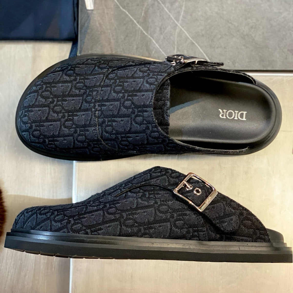 CD AQUA MULES