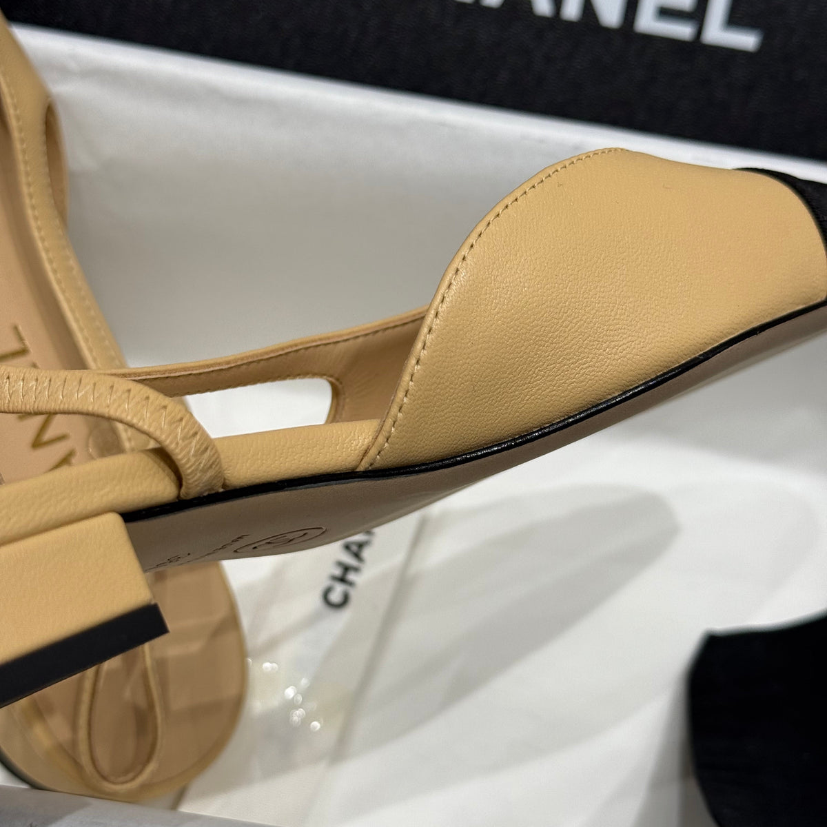 CC SLINGBACK PUMPS