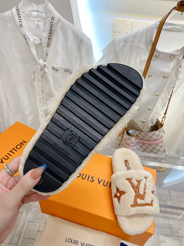 Louis Vuittion Luxury Shoes