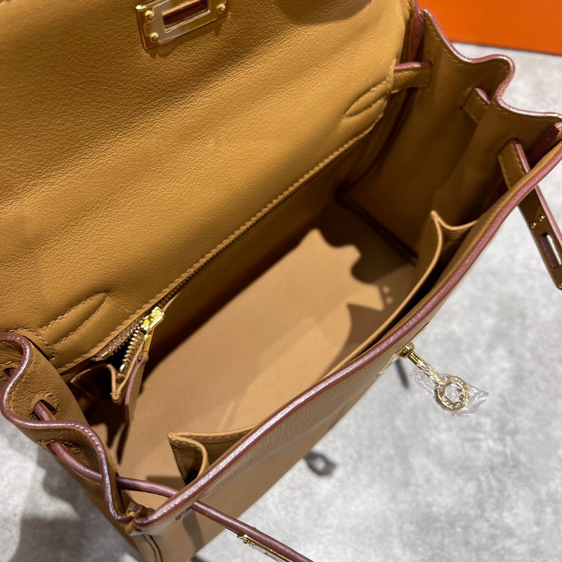 PHA - HMS Bags - 1652