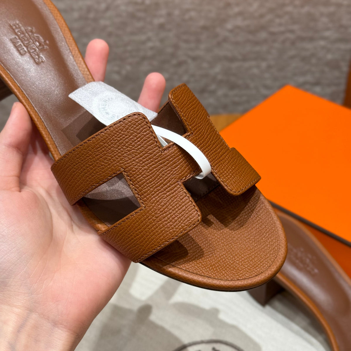 HERM OASIS SANDALS
