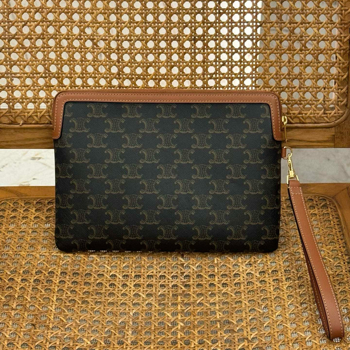 CEL SMALL POUCH WITH STRAP