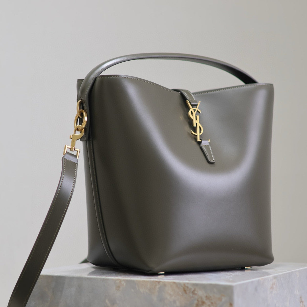 SL LE 37 BAG