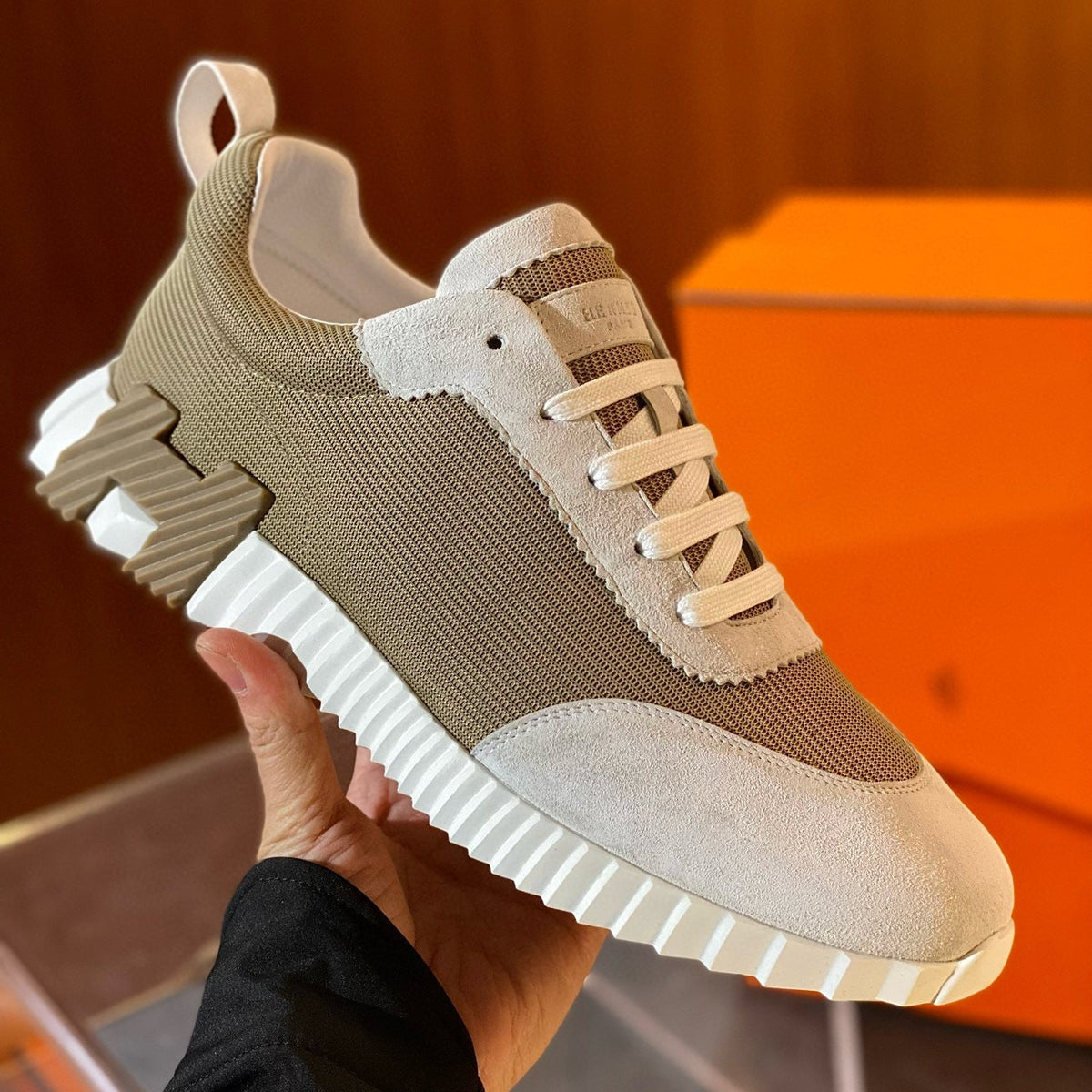 HERM BOUNCING SNEAKERS